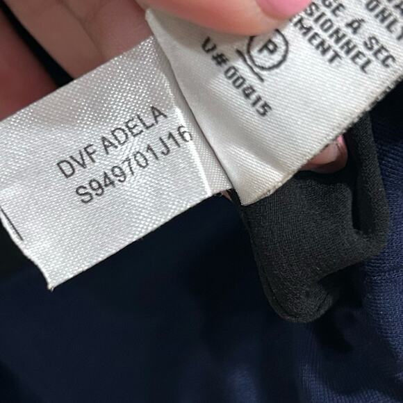 Diane von frustenberg adela tweed short sleeve top womems size medium - Picture 9 of 12